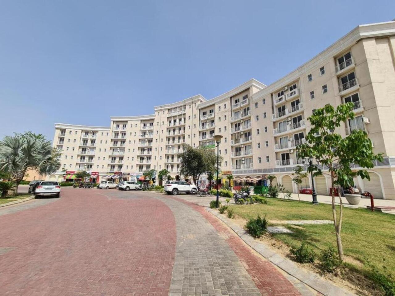 Lord Krishna Place Вриндавана Экстерьер фото